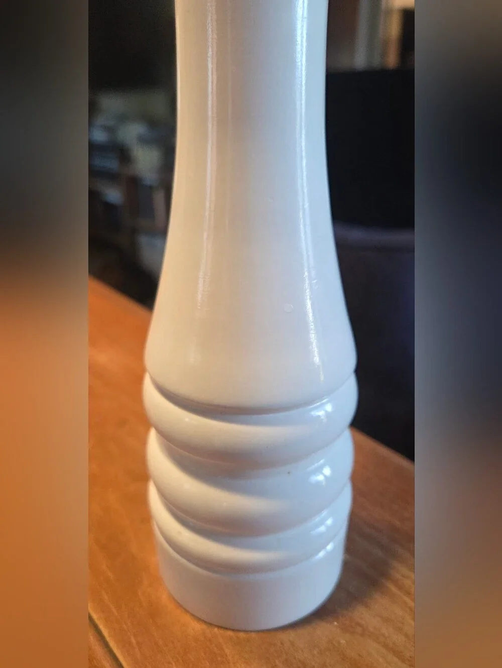 Classic White Lacquered Wooden Salt/Pepper Mill 13
